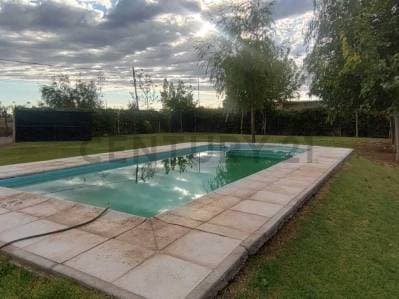 Venta de quincho en Colonia Segovia - 4