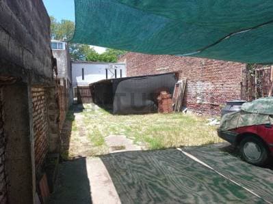 Vendemos lote en La Plata en la mejor zona para desarrollo en el casco - Principal