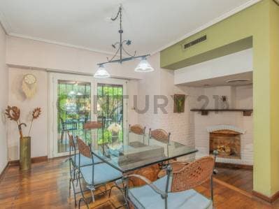 VENTA CASA 5 AMBIENTES , HAEDO - 4