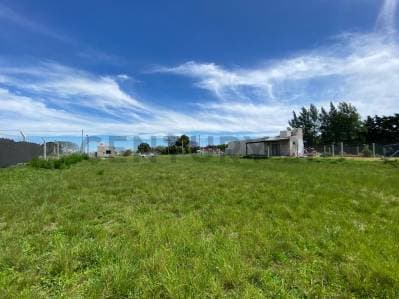 LOTE EN VENTA SICARDI CON ESCRITURA - 5