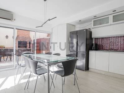 VENTA Duplex tipo casa 5 amb con cochera y patio - Caballito - 2