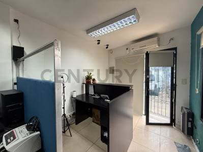 ALQUILER OFICINA SAN ISIDRO – 60 M² - Principal