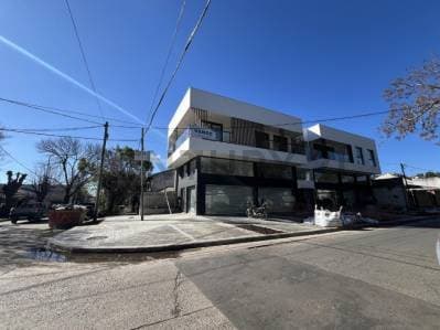 LOCAL COMERCIAL EN VENTA – BELL HUB, CITY BELL - Principal