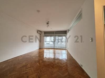 Departamento 3 ambientes con cochera en Belgrano a 1 cuadra de Av. Cabildo – USD 249.000 - 2