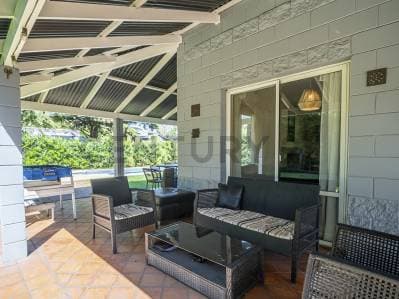 Venta Casa 4 amb con quincho pileta y cochera Los Abedules - 4