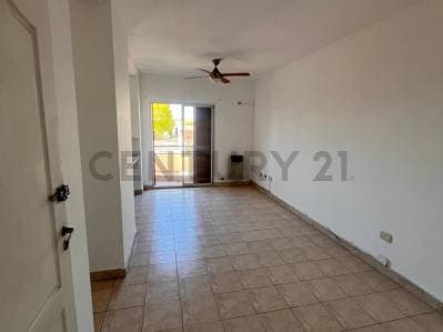 Departamento en Venta en La Plata. Calle 20 entre 36 y 37. - 2