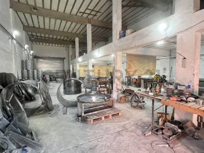 VENTA GALPON, ENTREPISO Y PATIO // MUÑIZ - 2
