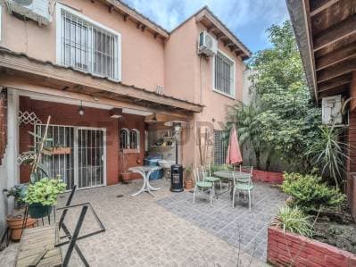 PH 5 AMBIENTES CON PATIO Y QUINCHO | SIN EXPENSAS | VILLA DEL PARQUE APTO PROFESIONAL – ACEPTA PERMU - Principal