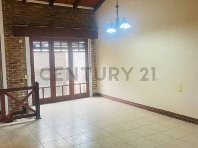 CASA EN VENTA- CHAÑAR LADEADO - 3