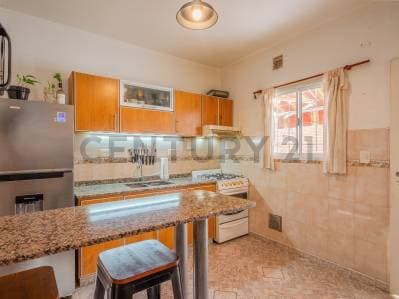 SE VENDE DUPLEX 3 AMBIENTES CON COCHERA Y PATIO APTO CREDITO - 5