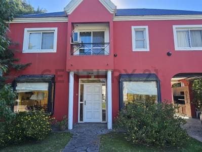 venta casa 5 ambientes country boca raton - Principal