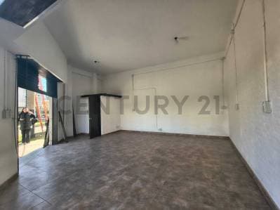 CASA VENTA LAVALLOL 3 DORMITORIOS CON 3 LOCALES Y DEPOSITO - 3