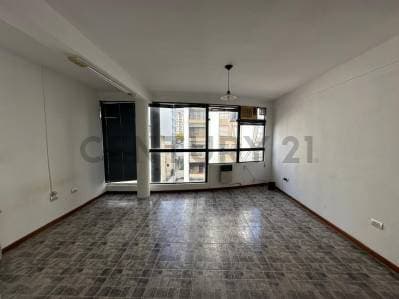 DEPARTAMENTO MONOAMBIENTE EN VENTA CASCO URBANO - 3