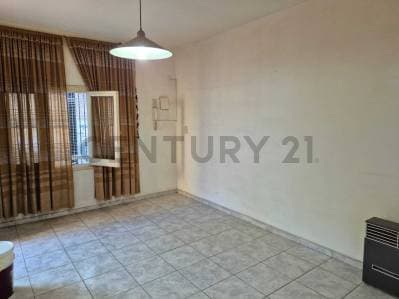 Venta Casa con galpón en Gutierrez Maipu - 3