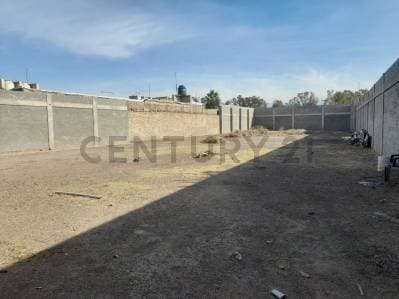VENTA LOTE EN GUAYMALLEN - 5