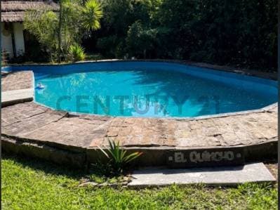 VENTA HERMOSA QUINTA ESTILO RUSTICO CON PILETA EXCELENTE UBICACIÓN A METROS DE RUTA 8 - 4