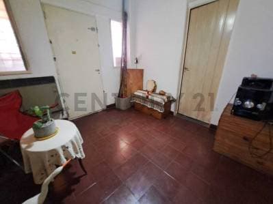 CASA EN MORENO NORTE | 3/4 AMBIENTES | COCHERA 2 AUTOS | LOTE 350 M²-PLAZA BUJAN - 4
