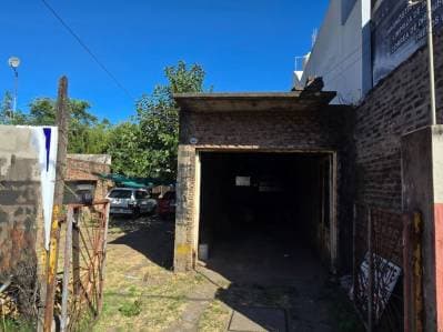 Lote 320 m2 en san justo con casa a refaccionar - 4