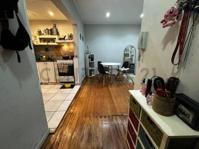 Venta de Ph Dos ambientes a metros del Cid Campeador - 2