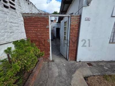 Venta PH 2 ambientes en Villa Tesei – Permuta - 5