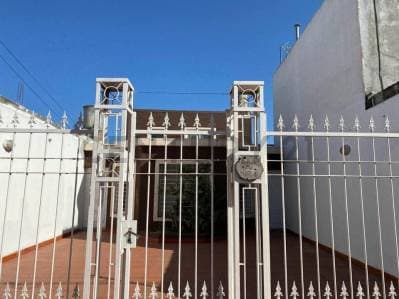 CASA - EN VENTA - ARROYO SECO - 2