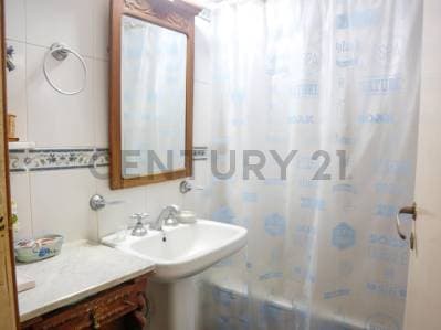 Venta de Casa en 27 entre 489 y 491- Manuel B Gonnet - 4