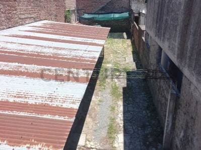Vendemos lote en La Plata en la mejor zona para desarrollo en el casco - 3