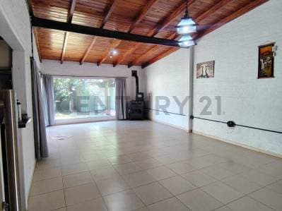 Casa en Venta en Ibarlucea con pileta - 5