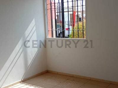 VENTA CASA CHIMBAS BARRIO LOS ALERCES. APTA CREDITO. - 4