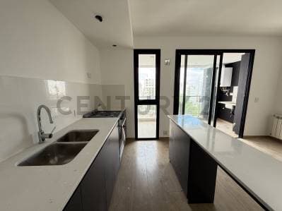 Departamento de 3 ambientes contrafrente con excelente distribución en 44 14 y 15 - 3