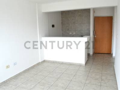 Departamento 1 dormitorio en venta en La Plata - 3