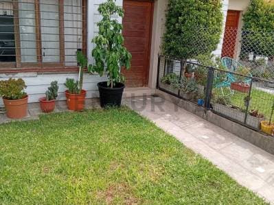 Casa duplex venta Adrogue APTO CREDITO BANCARIO - Principal