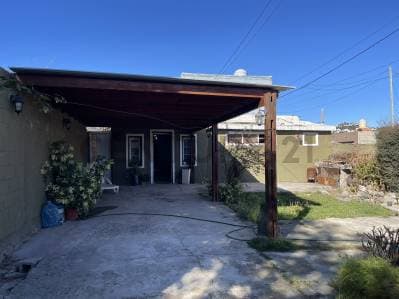 VENDE CASA CON 3 UNIDADES FUNCIONALES EN LA CALERA - 3