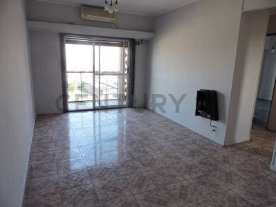 Venta departamento 4 ambientes Avellaneda - Principal
