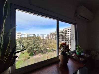 VENTA DEPARTAMENTO SEMI PISO/4 AMBIENTES/FRENTE A PLAZA -VILLA LURO - 2