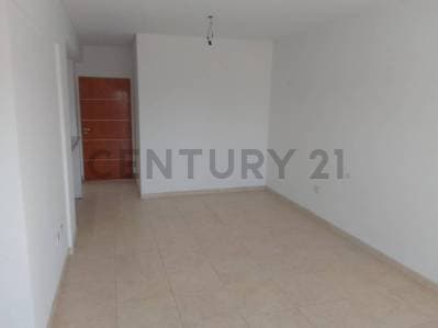 Venta de departamento 2 ambientes a estrenar con balcón al f - 4
