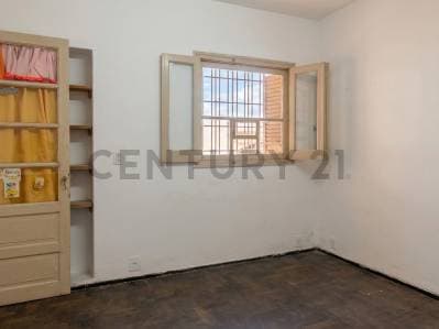 Casa en venta 2 dormitorios Barrio Matheu - 4