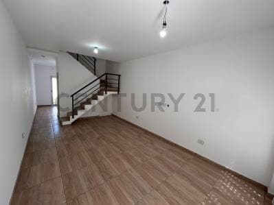 VENTA P.H. A ESTRENAR 3 AMBIENTES CASTELAR - 4