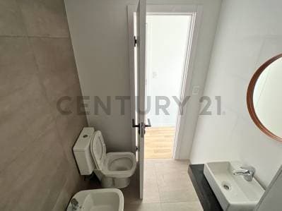 Venta Monoambiente con balcón en Centro, Rosario - 4