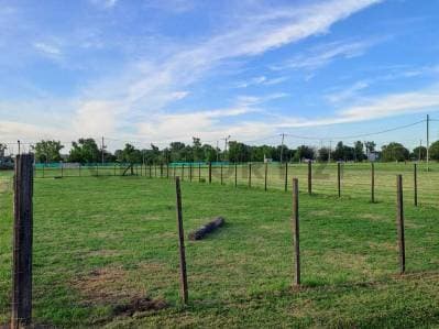 VENTA LOTE 400m2 - CLUB DE CAMPO SAN EDUARDO - 4