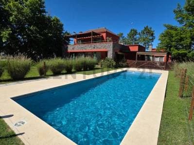VENTA Casa 5 Ambientes VISTA AL GOLF en Chacras La Primavera Golf, Carlos Keen – ACEPTA PERMUTA - Principal