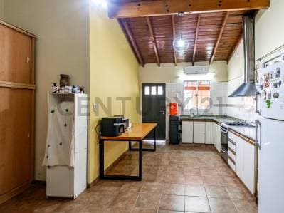 VENTA CASA 4 AMBIENTES en MARTIN CORONADO - 5