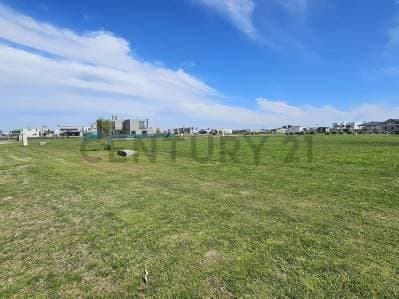 VENTA LOTE EN CLUB DE CAMPO SEBASTIAN GABOTO. HUDSON - 4