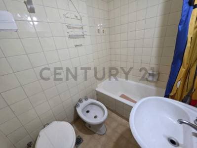 DEPARTAMENTO 2 AMBIENTES EN VENTA – CASEROS CENTRO // PERMUTA - 3