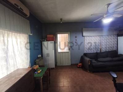 Venta casa 4 ambientes en José León Suarez con jardín - 4