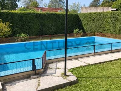 Casa Quinta en Venta con Parque y Pileta en Olmos - Principal