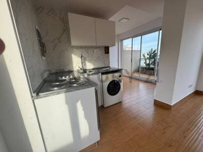 VENTA DEPARTAMENTO DOS AMBIENTES Y MEDIO CON DOBLE BALCÓN EN BARRIO NORTE - 3