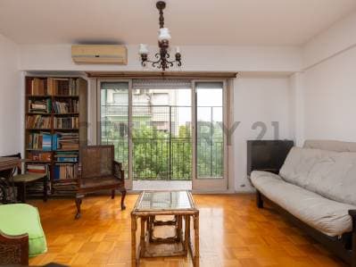VENTA Semipiso 3 Ambientes c/ Esp. Guardacoche- Balvanera- APTO CREDITO - Principal