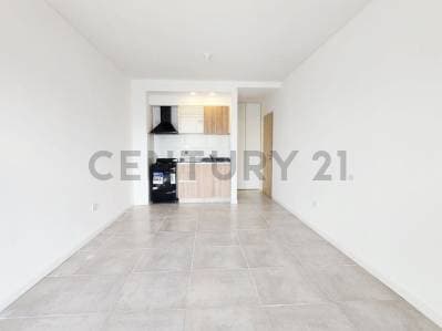 VENTA MONOAMBIENTE CON BALCON CASEROS-PERMUTA - 3