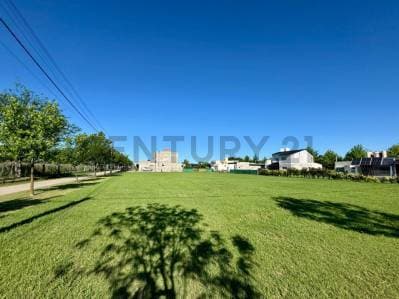 Lote en las casuarinas ibarlucea - 3